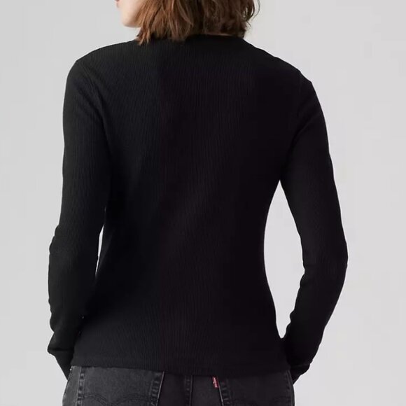 Levi’s Jakob Henley - Picture 2 of 9